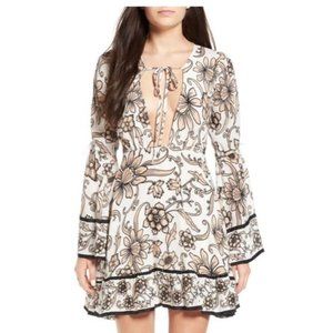 $296 Small For Love & Lemons Ayla Plunge Mini Dress Floral Bell Sleeve White S
